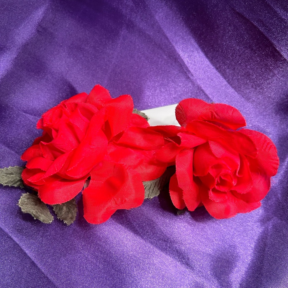 VTG NWT 80s Double Red Rose Hair Barrette.